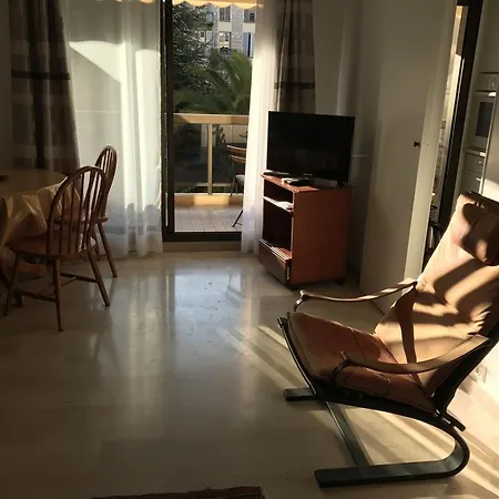 Dans Senior Apartment Nice